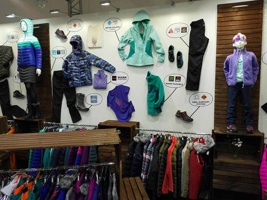 Alpine Pro ISPO 2016 stánek od SKYWANDER